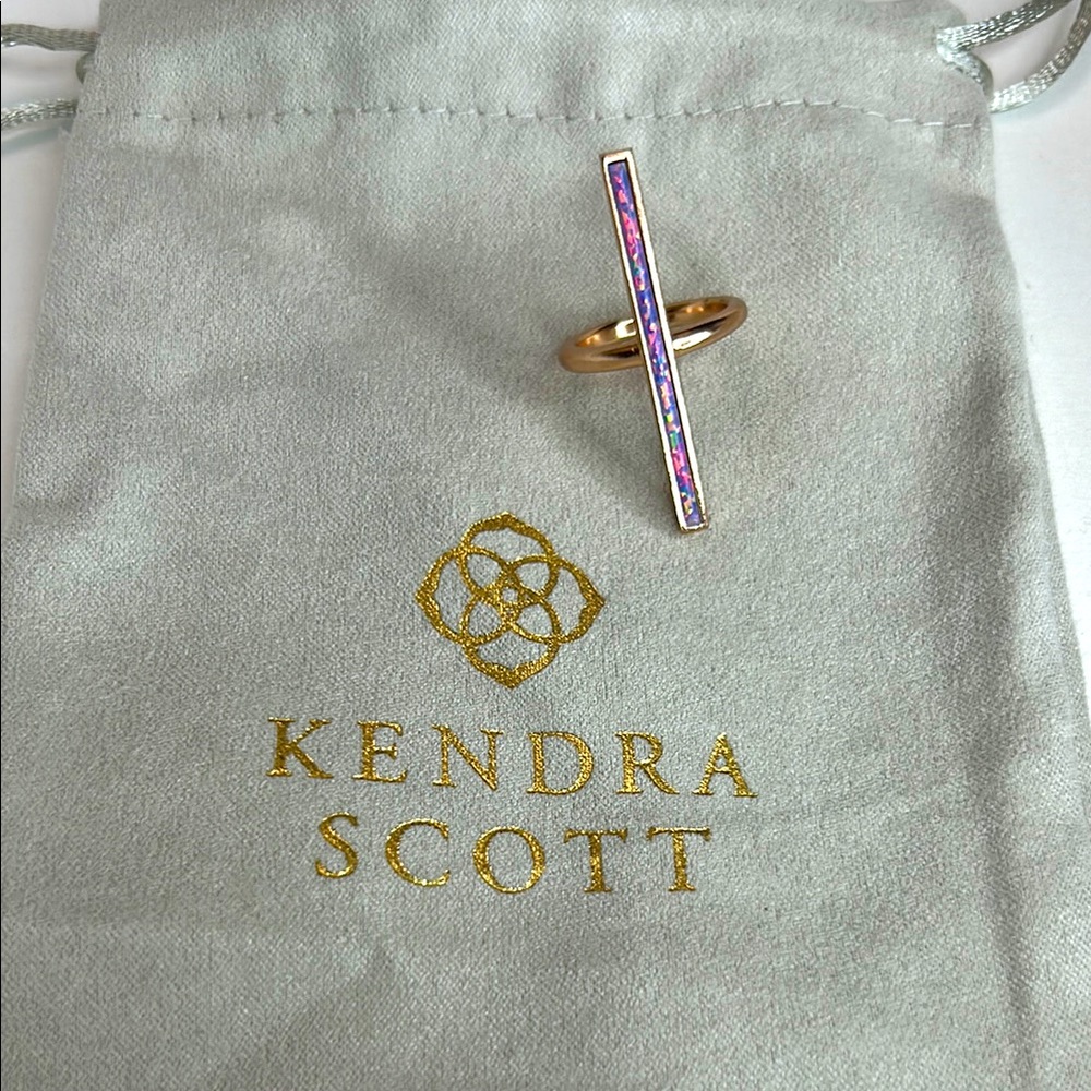 EUC Kendra Scott Rose Gold and Purple Kyocera Opal Ring size 6